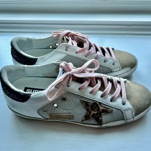 Golden Goose sneakers in mint condition! Size 40 (9/10) rarely worn and SO fun!!